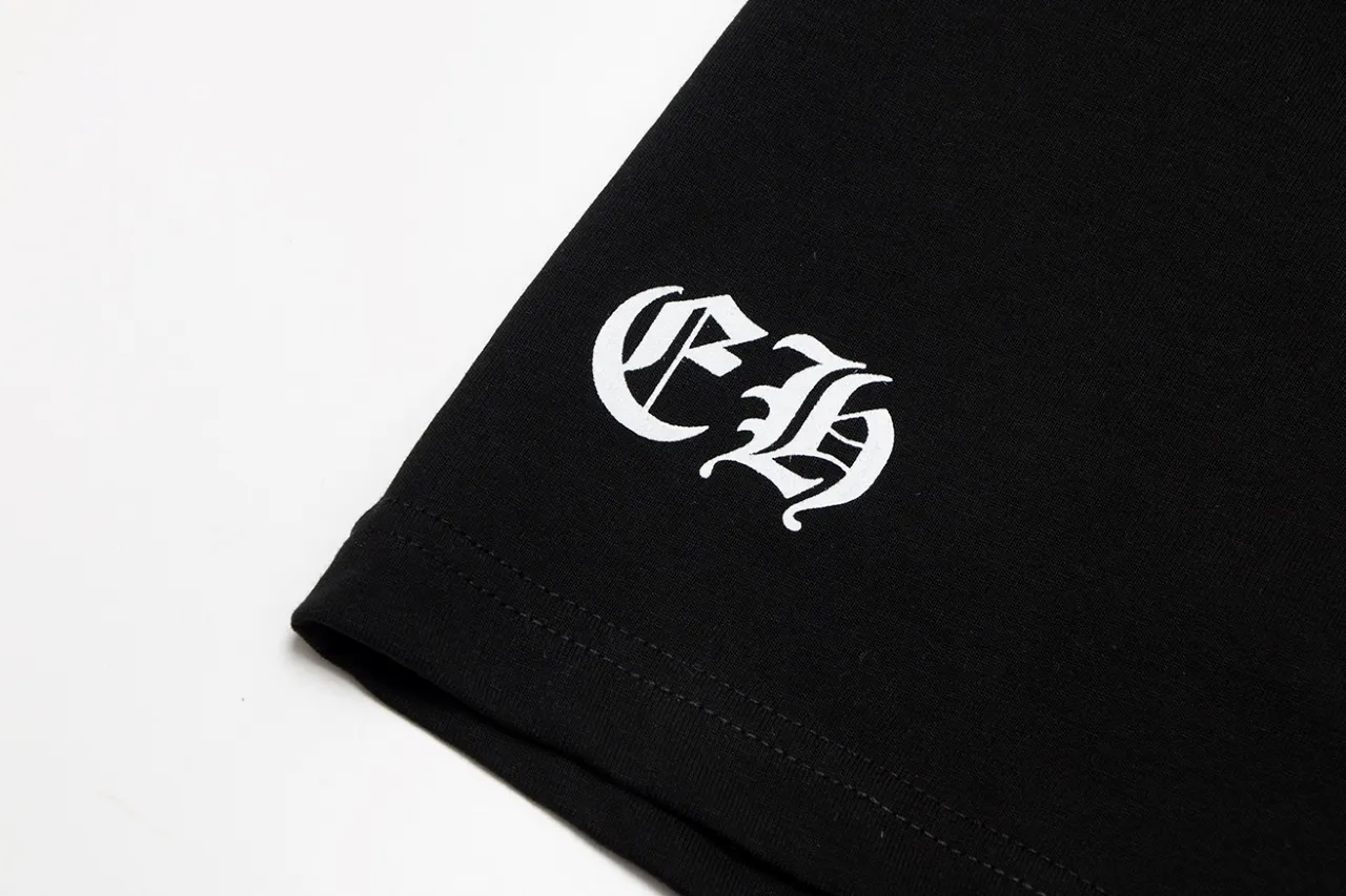 P140 Chrome Hearts Chrome Hearts Classic Horseshoe Sanskrit Watch Bag Printed Short Sleeve Size: SMLXL Color: Black
